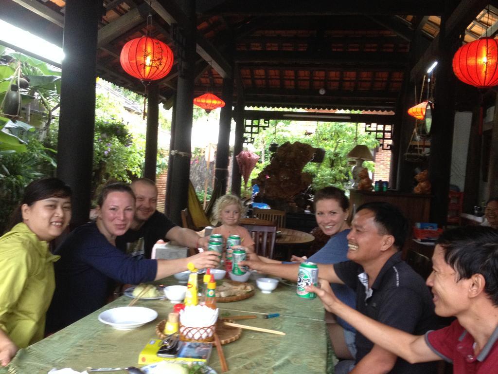 313 Cua Dai - Viet House Homestay Хой Ан Екстериор снимка