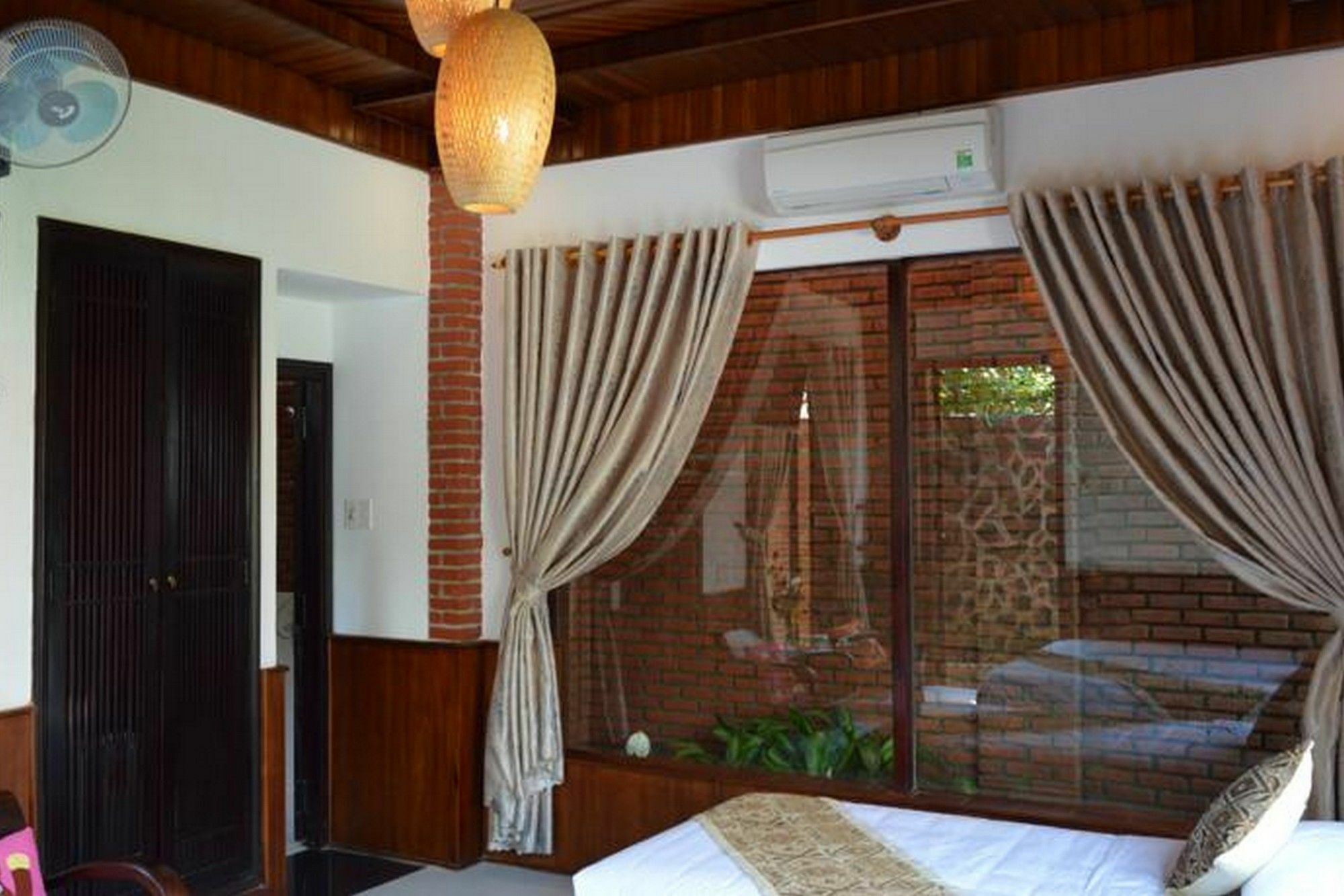 313 Cua Dai - Viet House Homestay Хой Ан Екстериор снимка